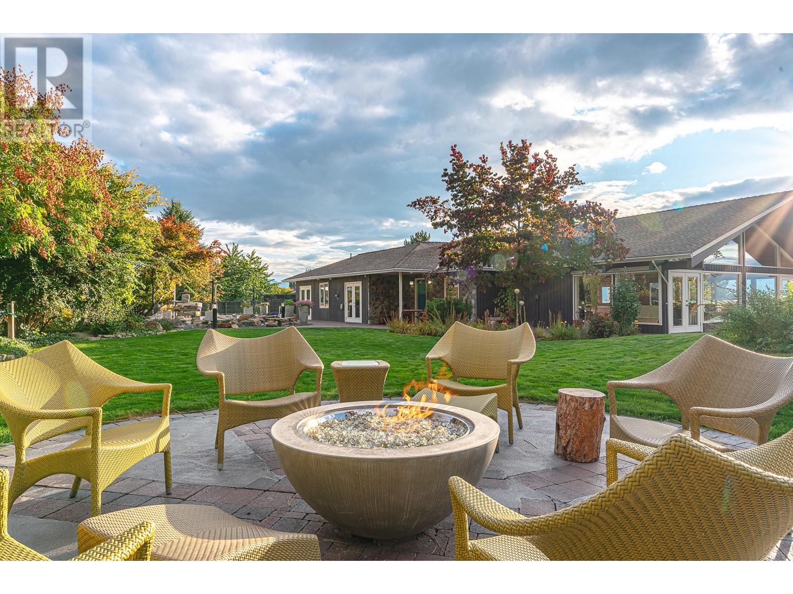  3029 Spruce Drive, Naramata