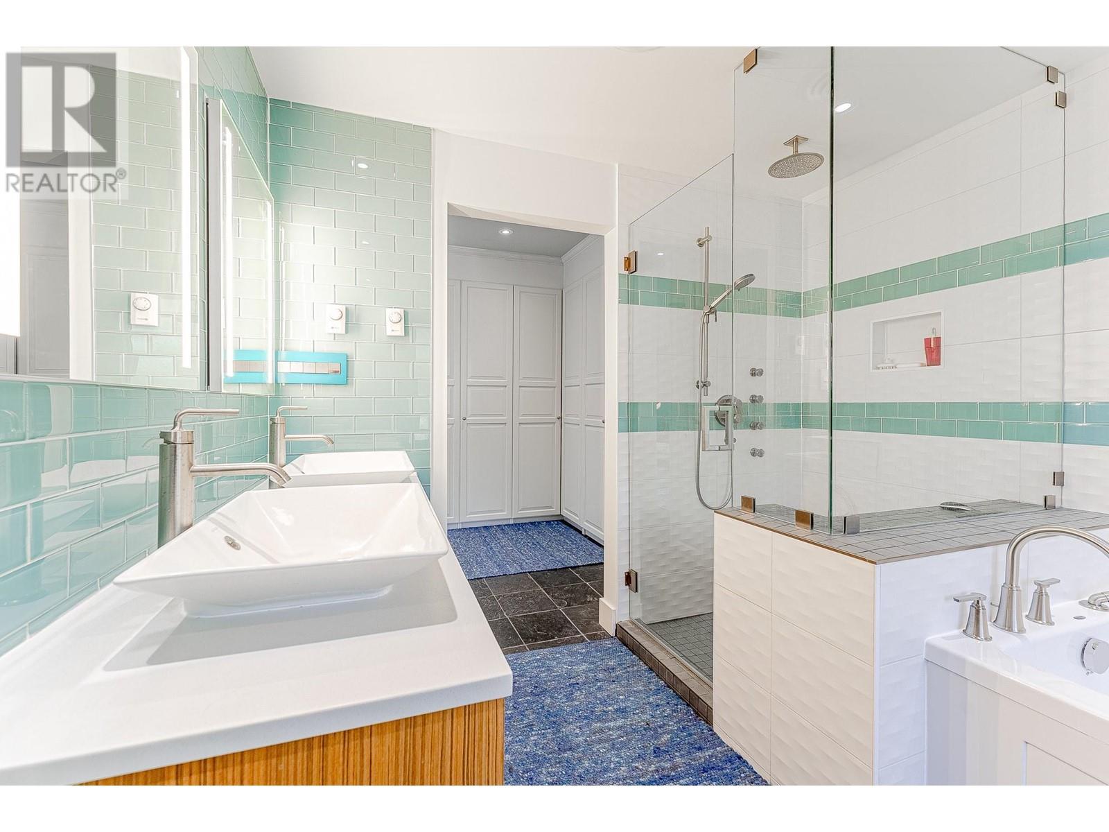  3029 Spruce Drive, Naramata