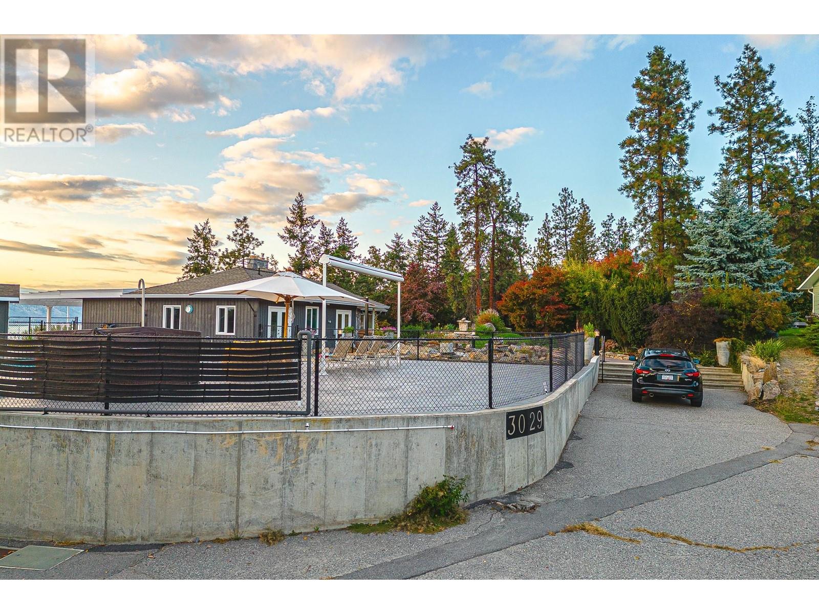  3029 Spruce Drive, Naramata