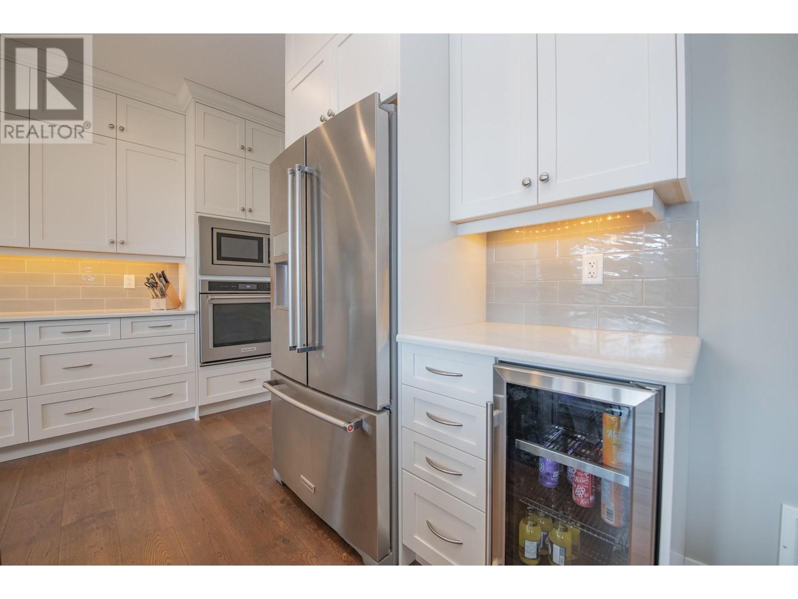  433 Longspoon Place, Vernon
