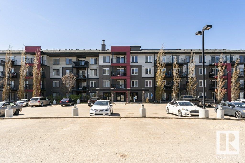 #201 5521 7 AV SW, Edmonton