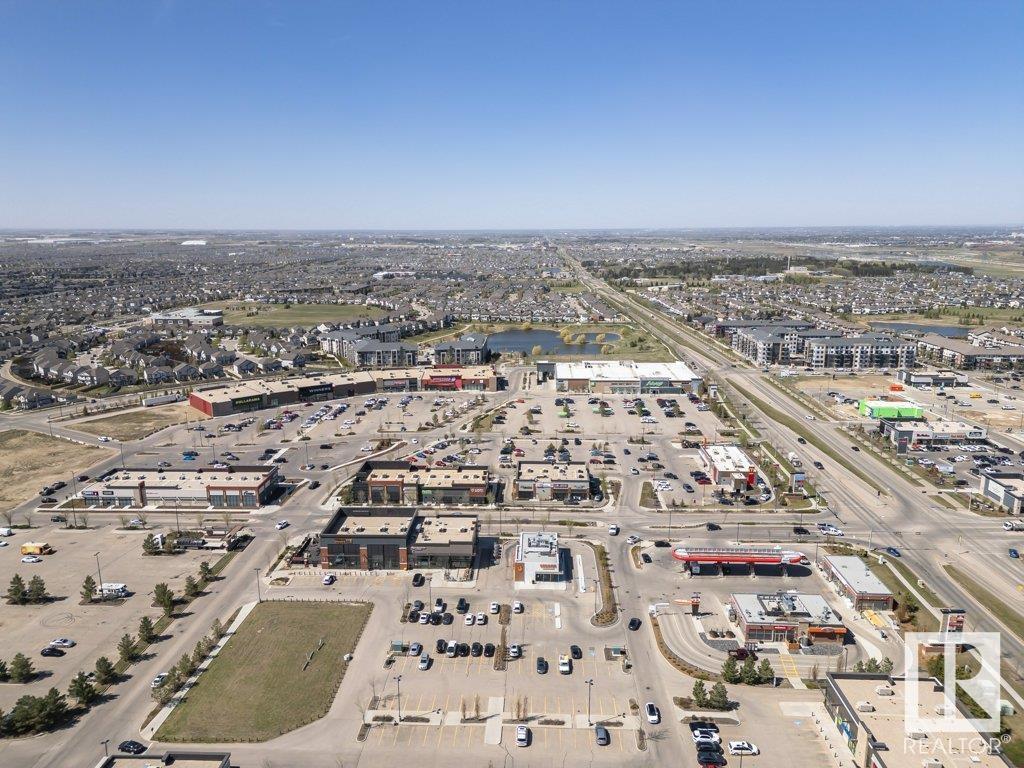 #201 5521 7 AV SW, Edmonton