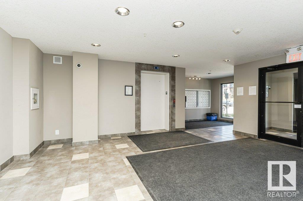 #201 5521 7 AV SW, Edmonton