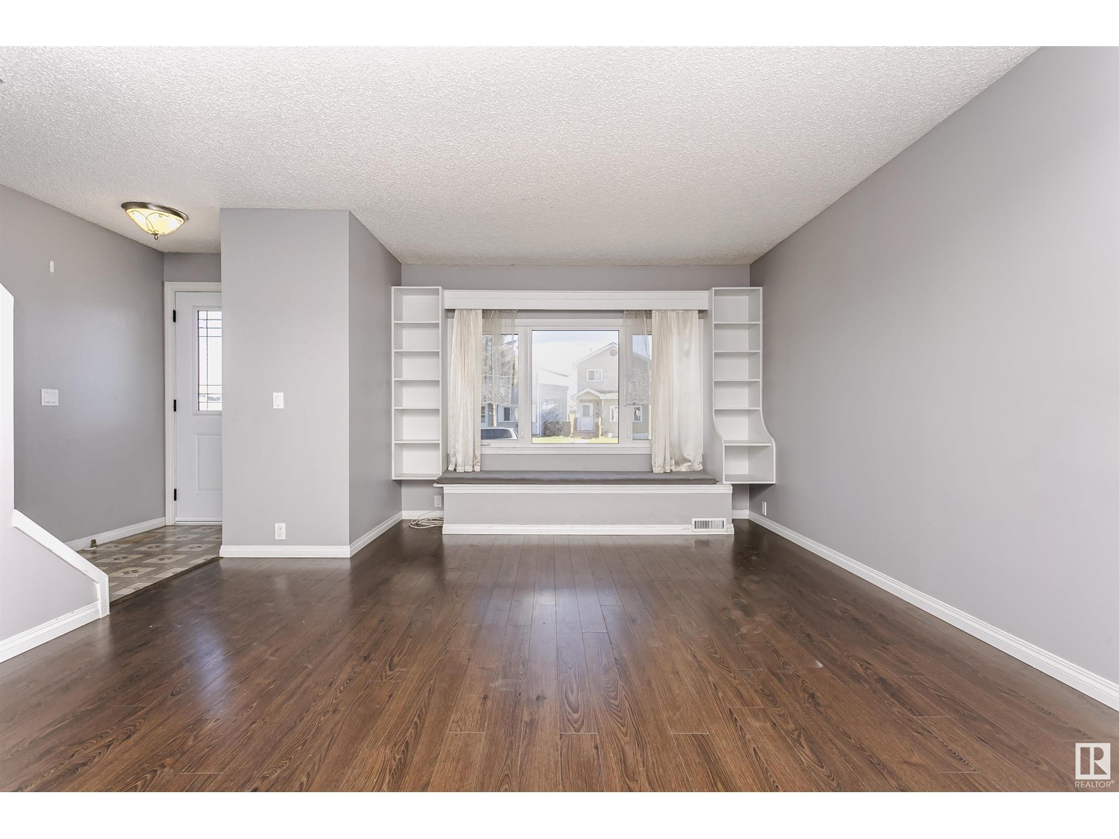 18425 95A AV NW, Edmonton