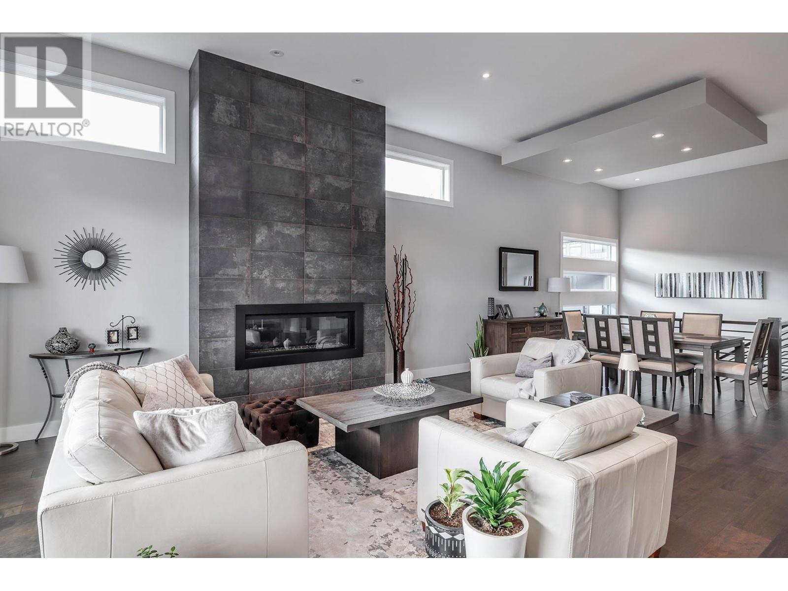 2501 Tallus Heights Drive, West Kelowna