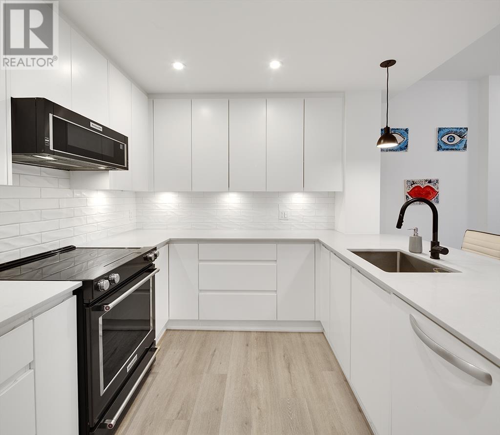 1508 2180 KELLY AVENUE, Port Coquitlam real estate listing R2999639
