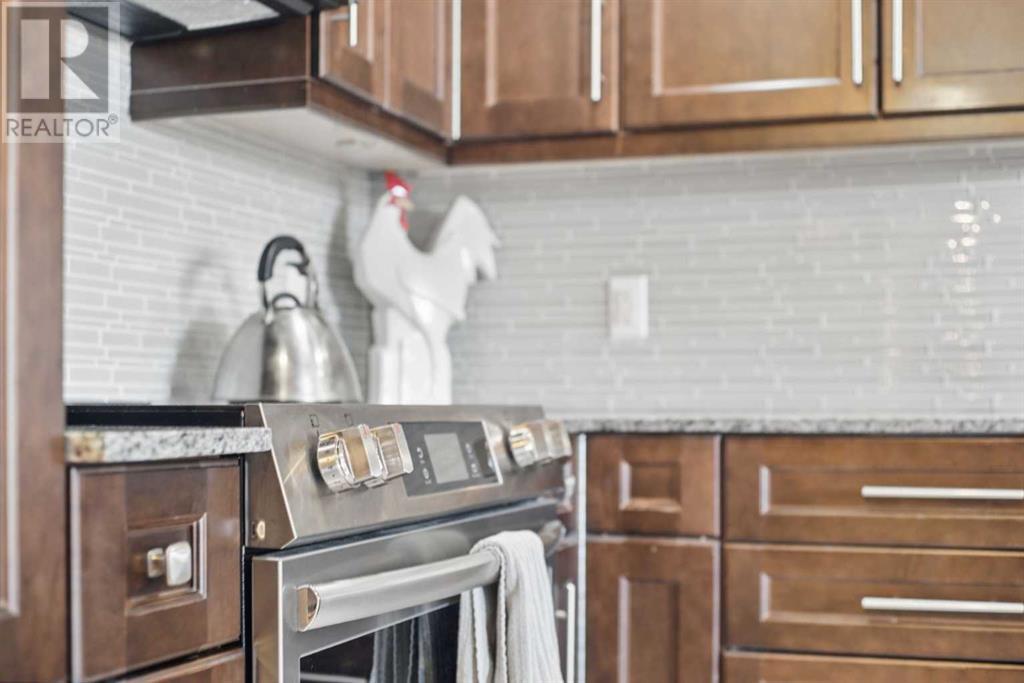Single Family House for Sale in   Patina Drive SW Patterson Calgary 