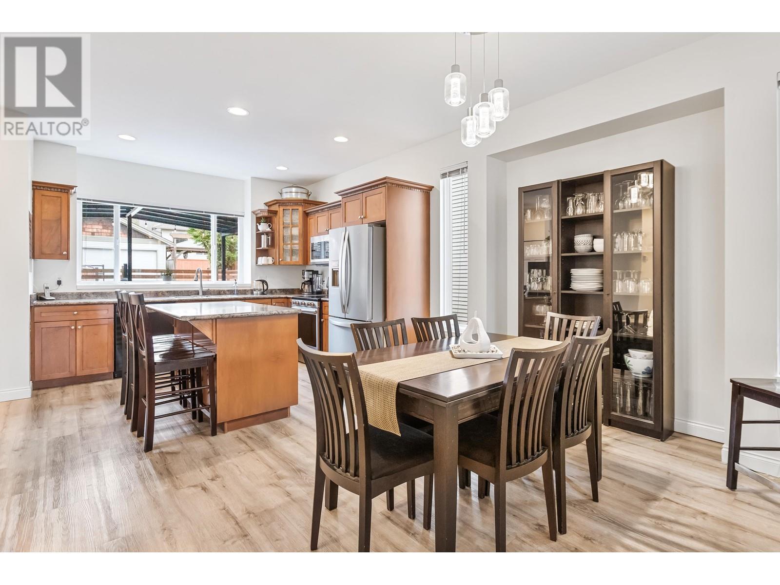 24191 102B AVENUE, Maple Ridge
