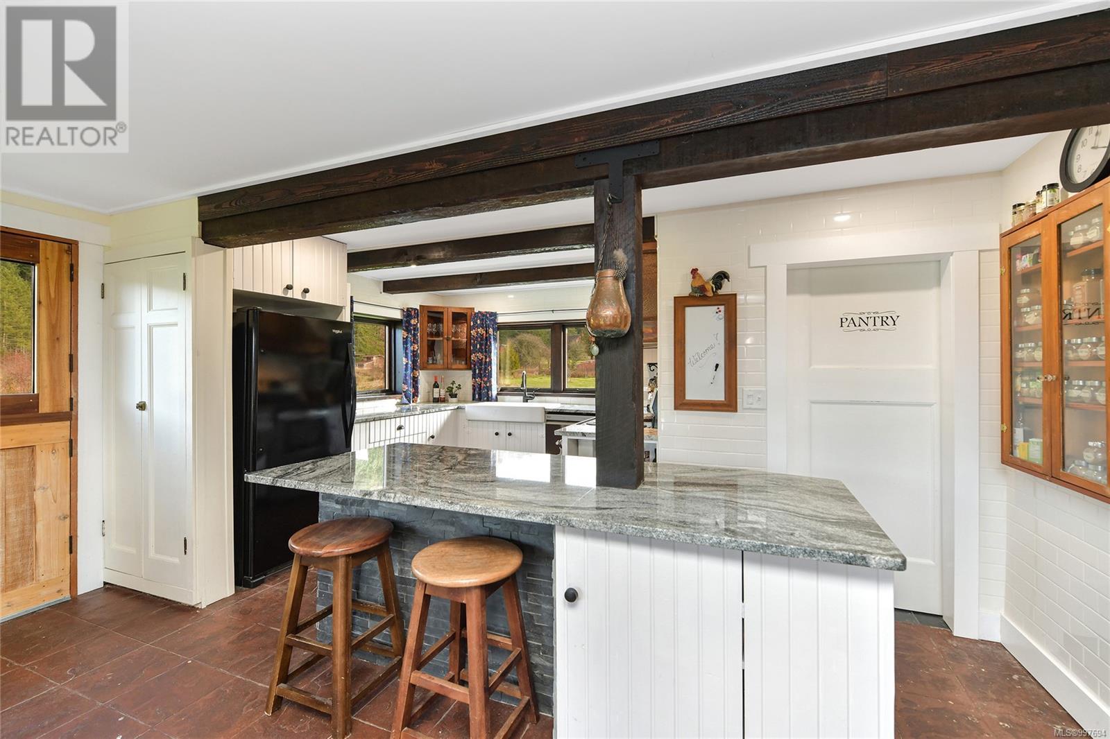  300 Wood Dale Drive, Mayne Island