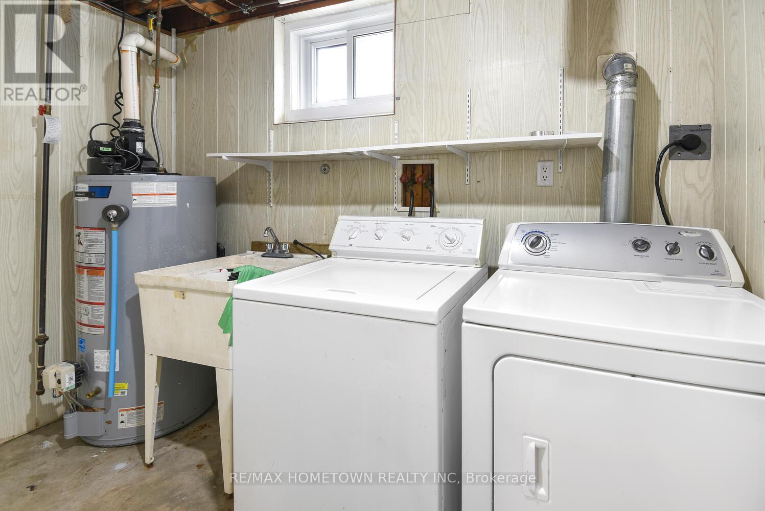 Photo 27 of 4 Otter Drive, Brockville ON