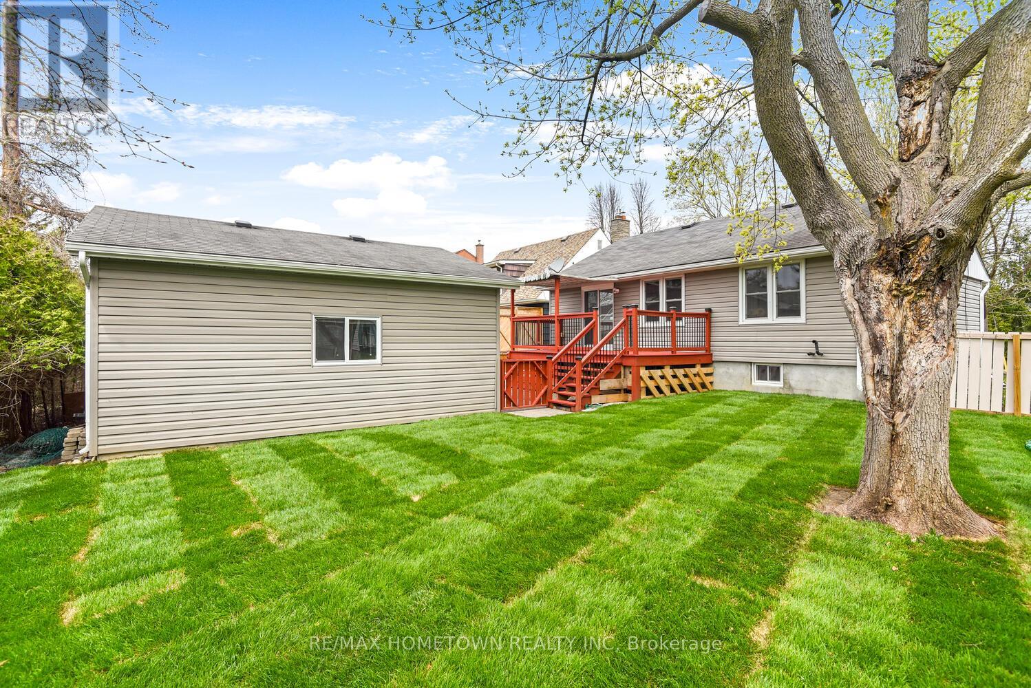 Photo 34 of 4 Otter Drive, Brockville ON