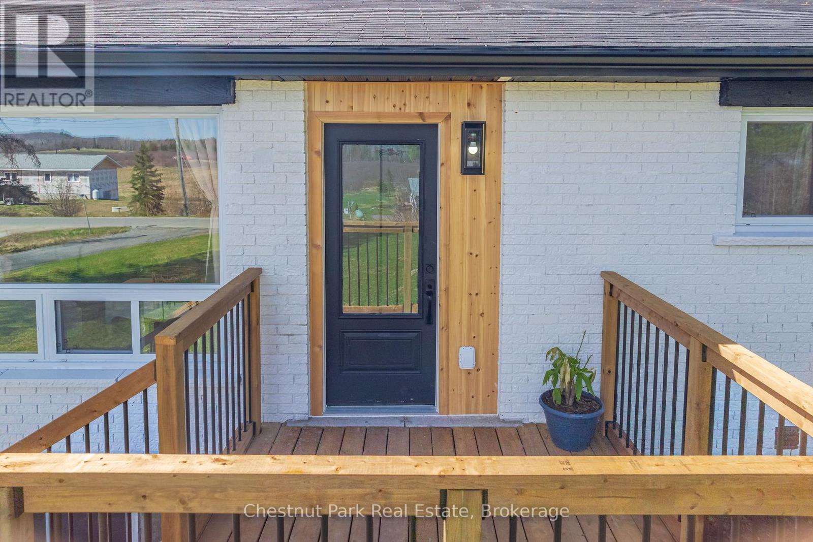 Photo 30 of 179 Rowanwood Road, Huntsville ON