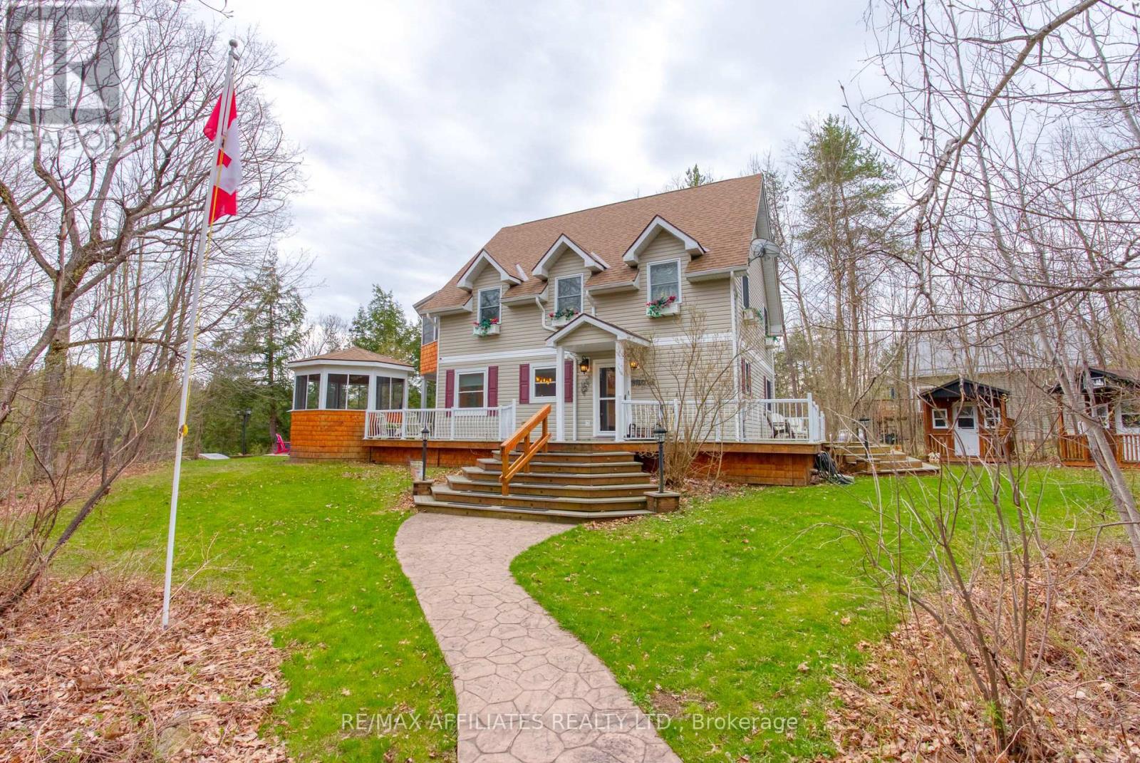 Photo 7 of 133 Swan Lane N, Rideau Lakes ON