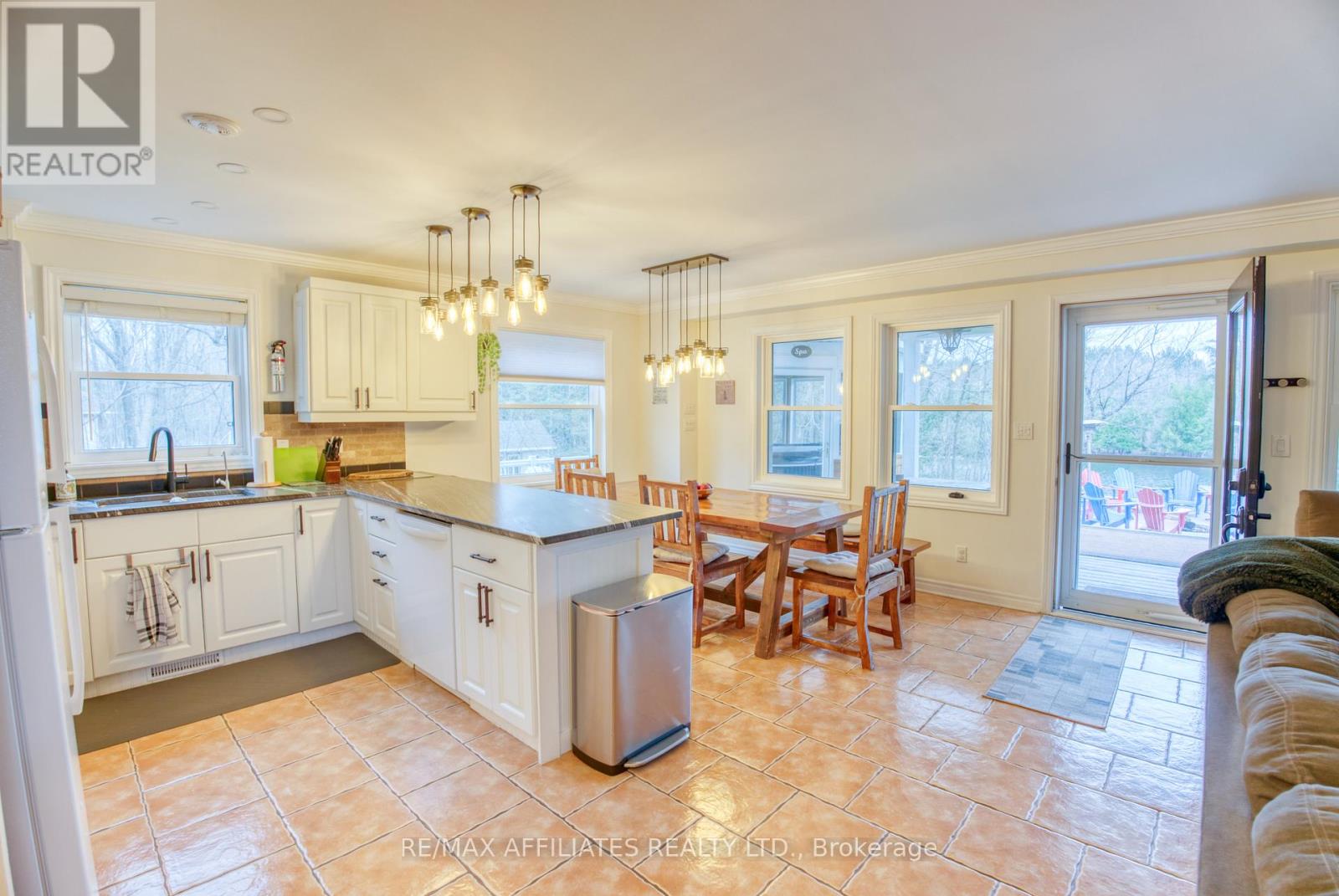 Photo 18 of 133 Swan Lane N, Rideau Lakes ON