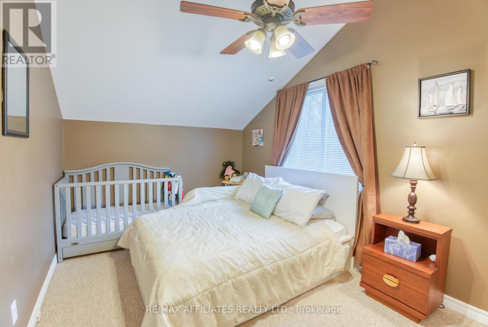 Photo 25 of 133 Swan Lane N, Rideau Lakes ON