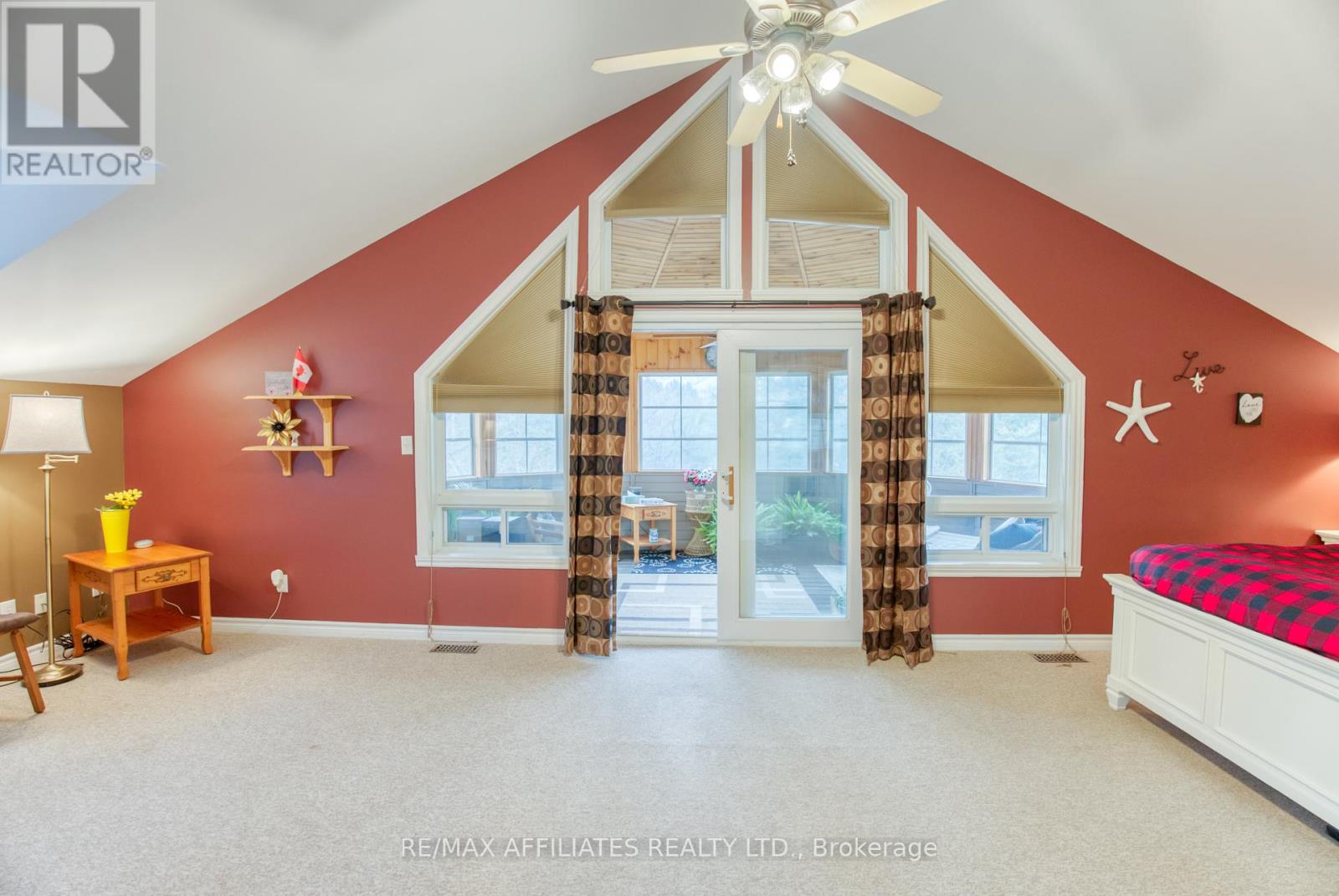 Photo 23 of 133 Swan Lane N, Rideau Lakes ON