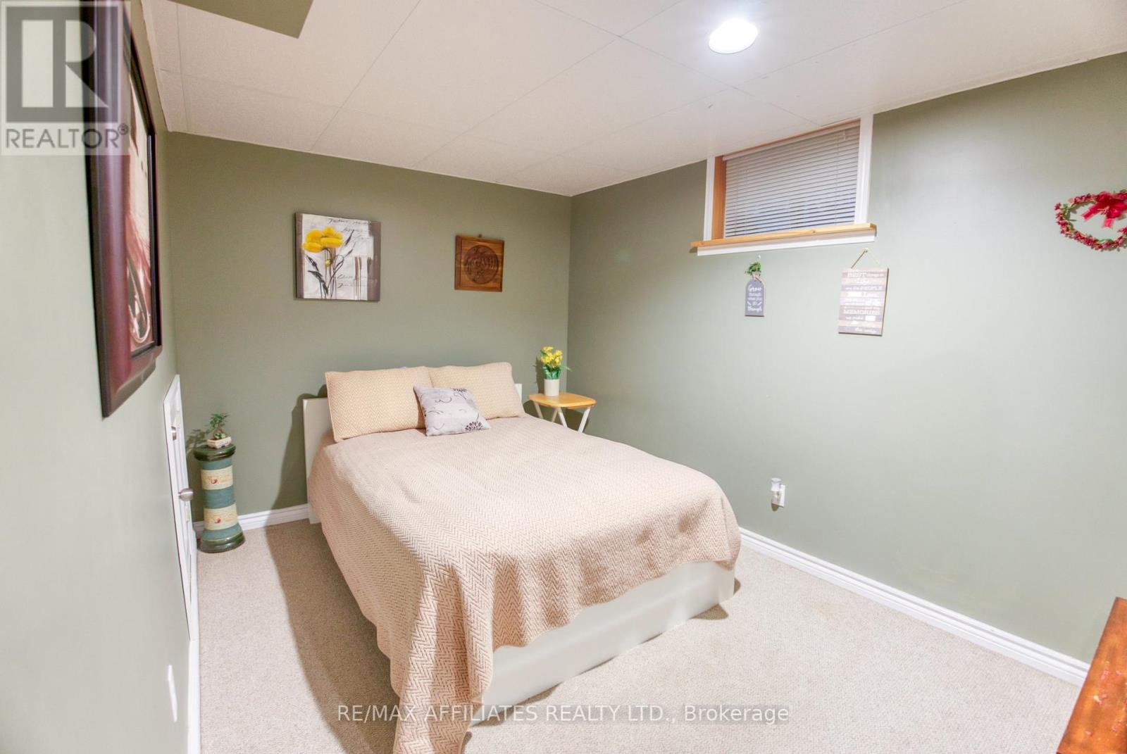 Photo 12 of 133 Swan Lane N, Rideau Lakes ON