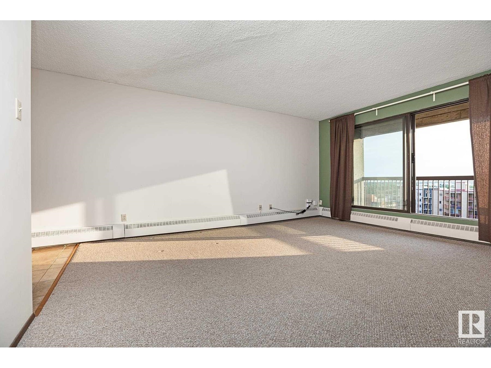 #1005 12841 65 ST NW, Edmonton