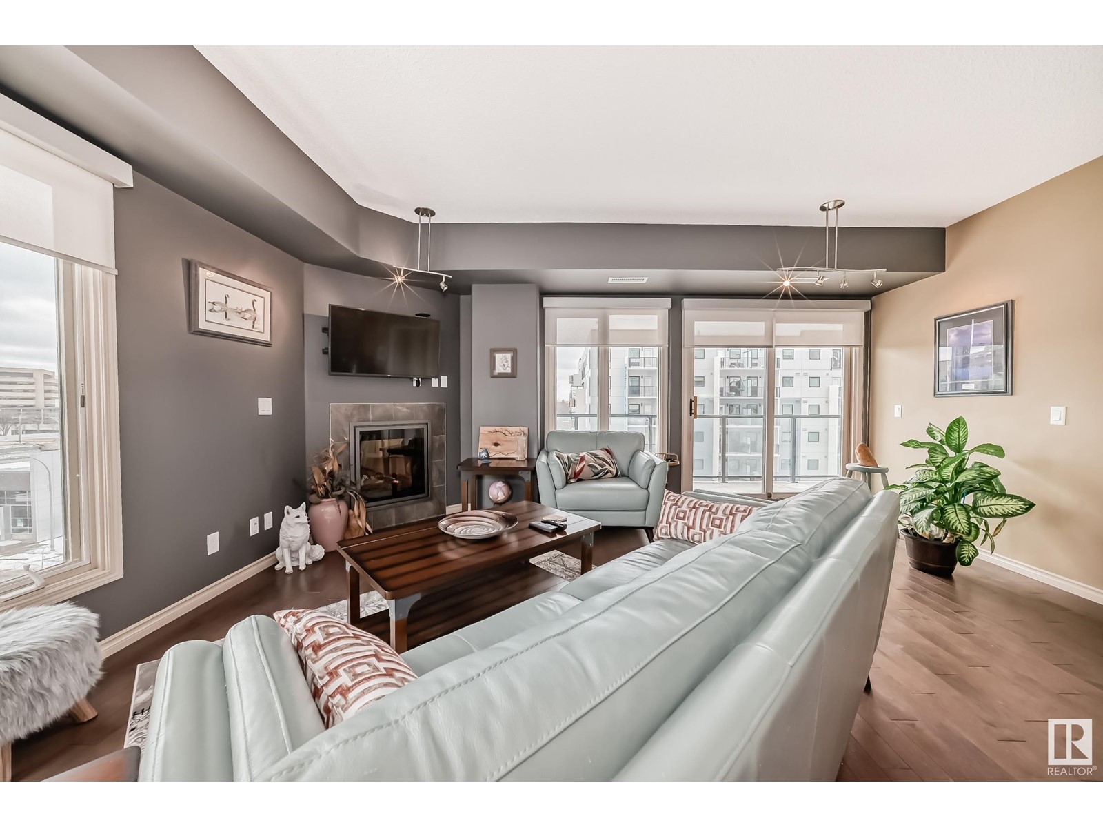 #503 10303 111 ST NW, Edmonton