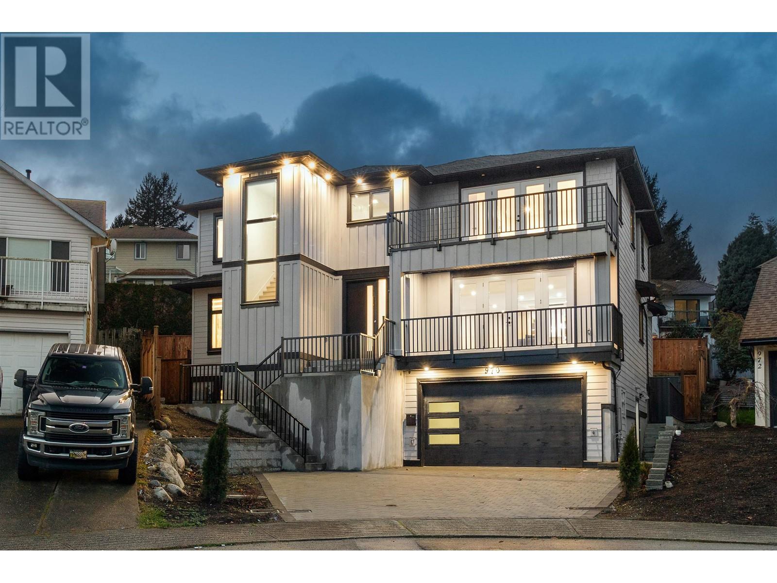 970 LAUREL COURT, Coquitlam
