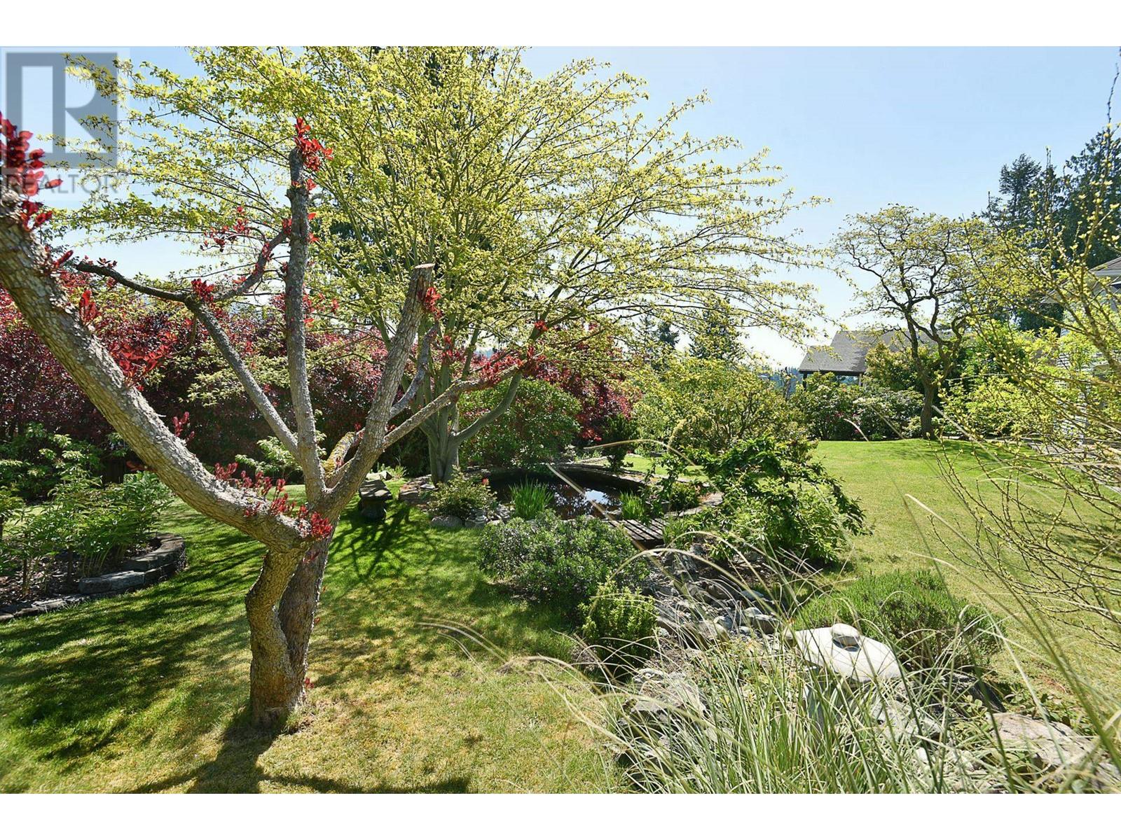 590-592 N FLETCHER ROAD, Gibsons
