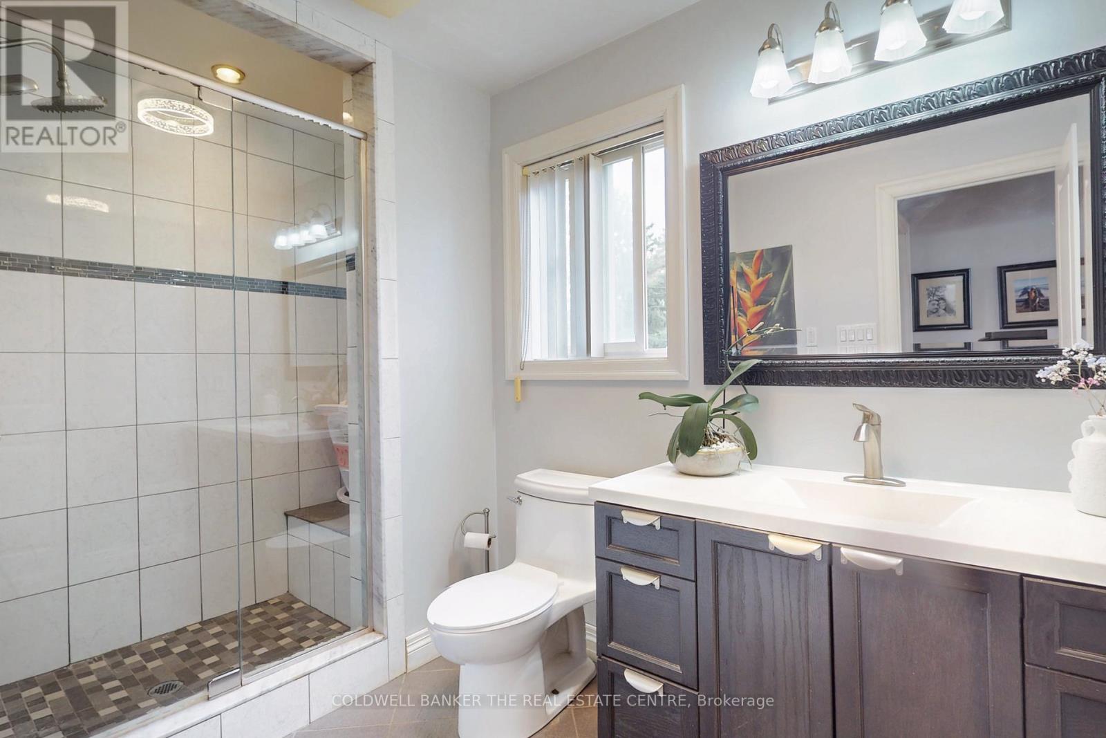 Photo 23 of 3276 Turnbull Drive, Severn ON