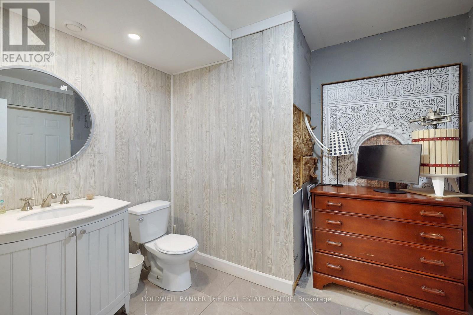 Photo 13 of 3276 Turnbull Drive, Severn ON
