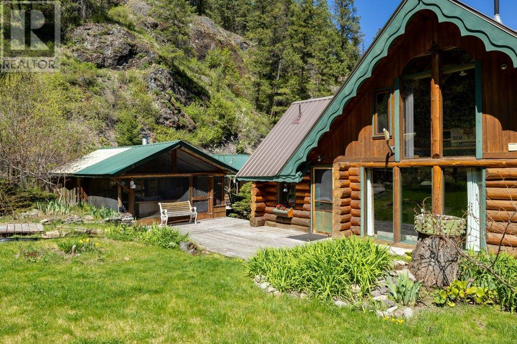 3015 Christian Valley Road, Westbridge