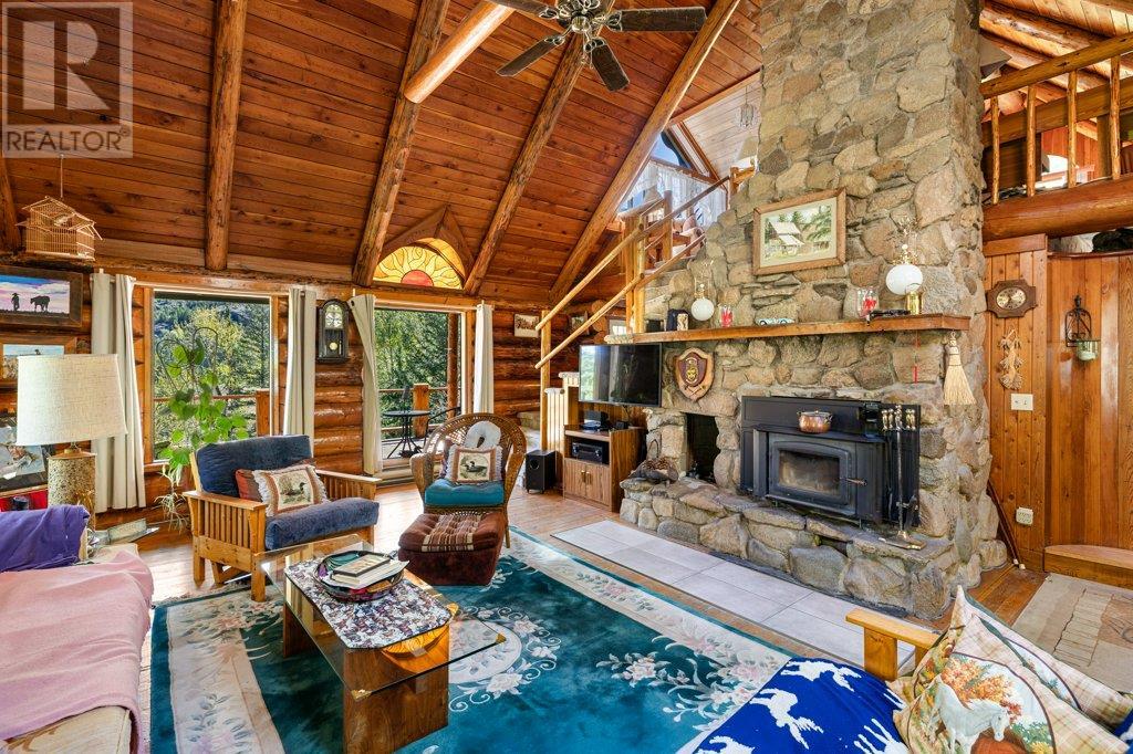 3015 Christian Valley Road, Westbridge