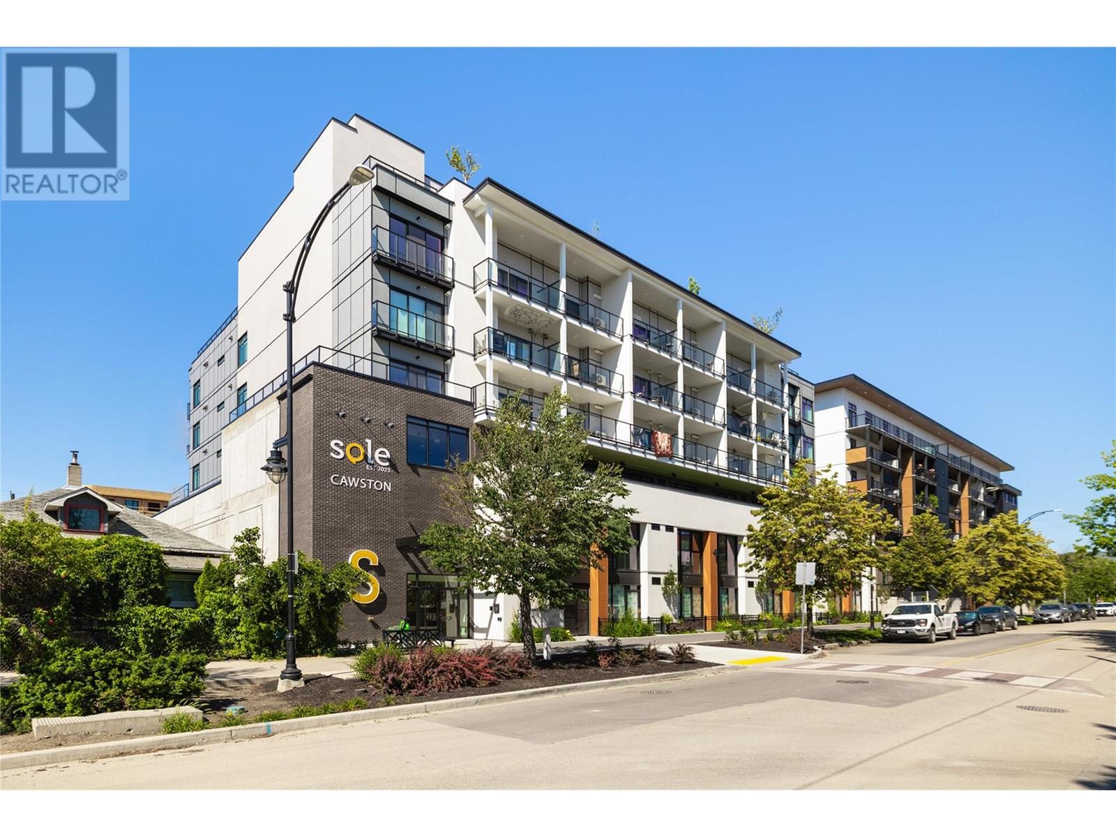 415 604 Cawston Avenue, Kelowna