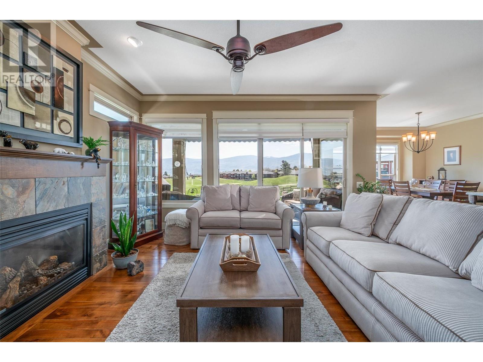  4144 Solana Place, Westbank