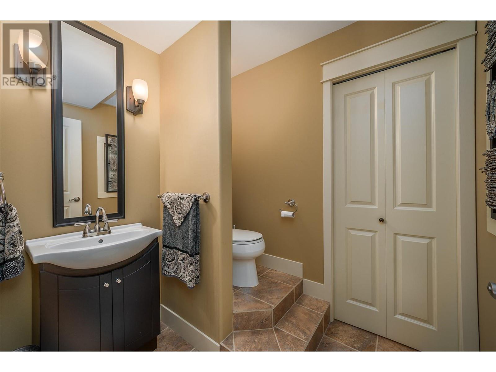  4144 Solana Place, Westbank
