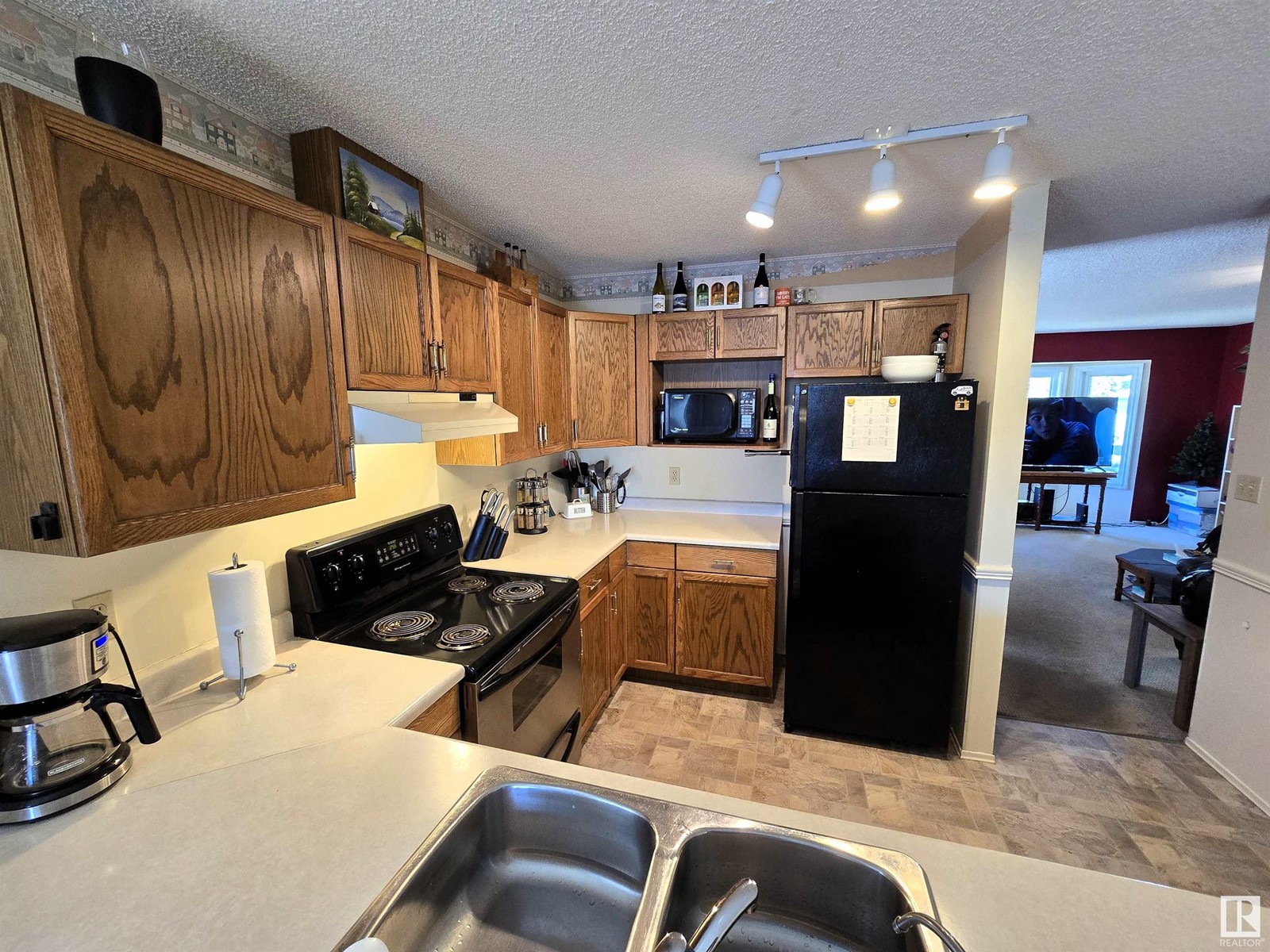 823 JOHNS CL NW, Edmonton
