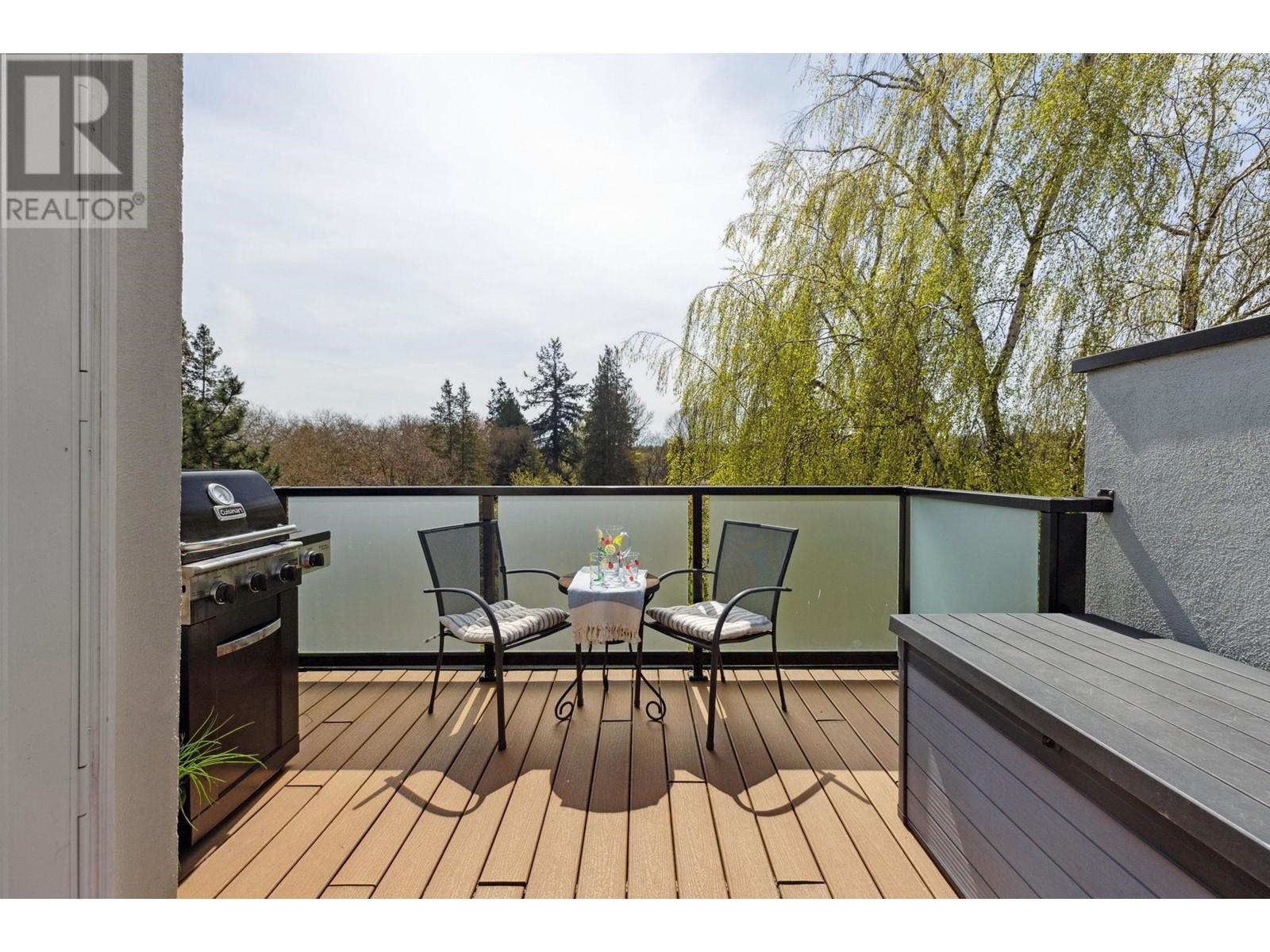 20 3437 W 4TH AVENUE, Vancouver real estate listing R2995255