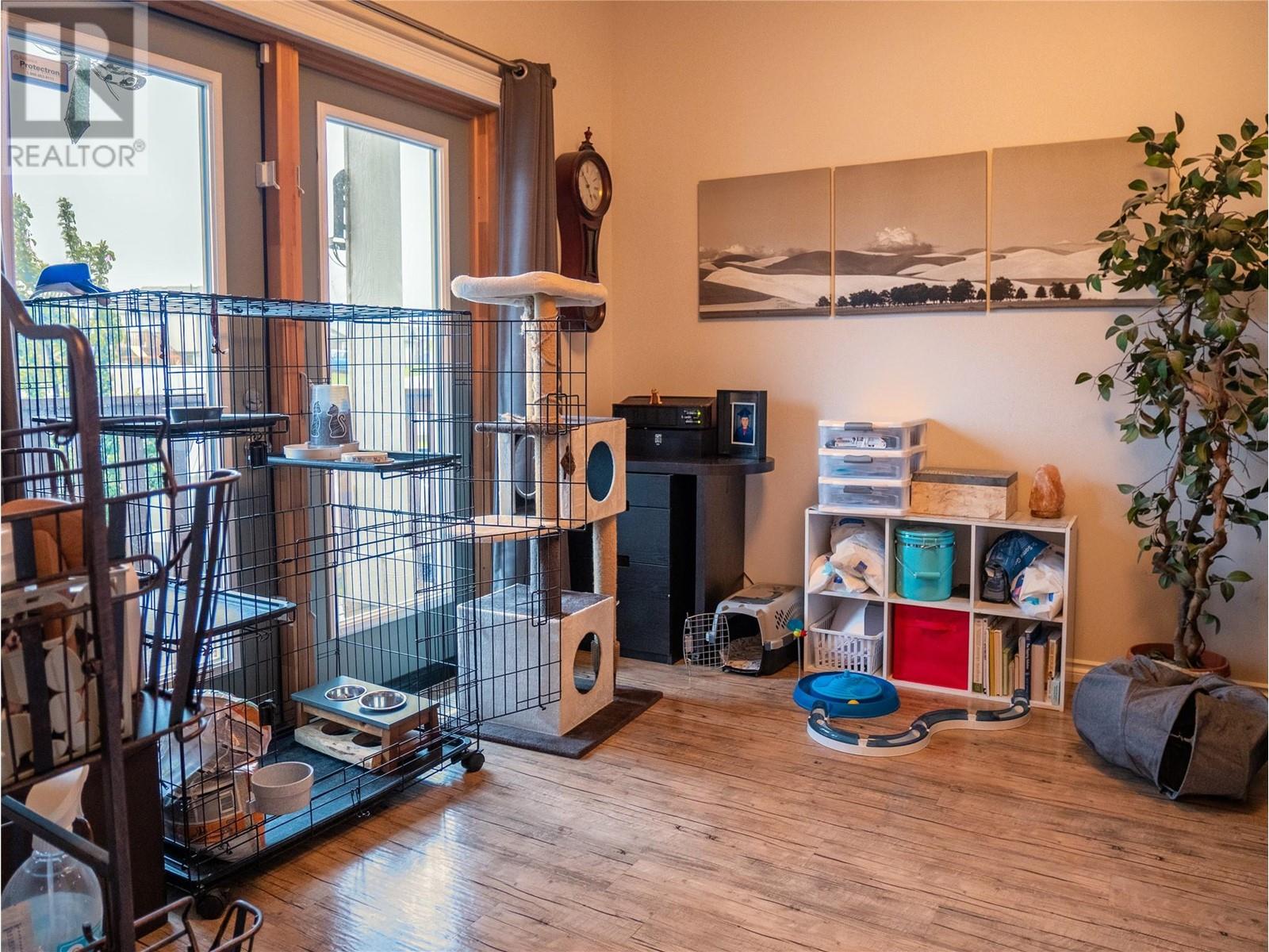 805 89 Avenue, Dawson Creek
