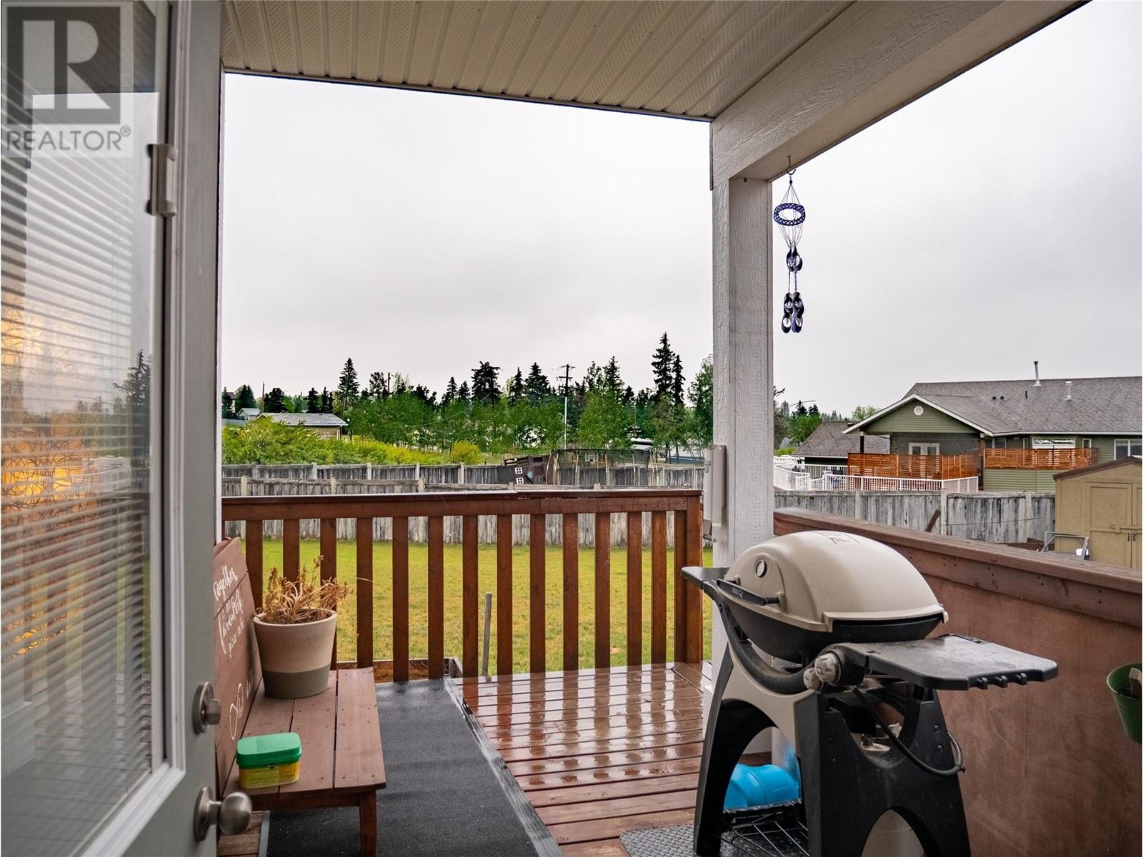 805 89 Avenue, Dawson Creek