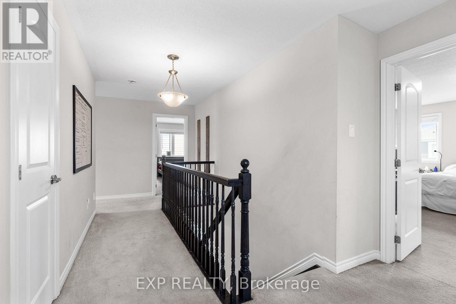 Photo 15 of 206 Ponderosa Street, Ottawa ON