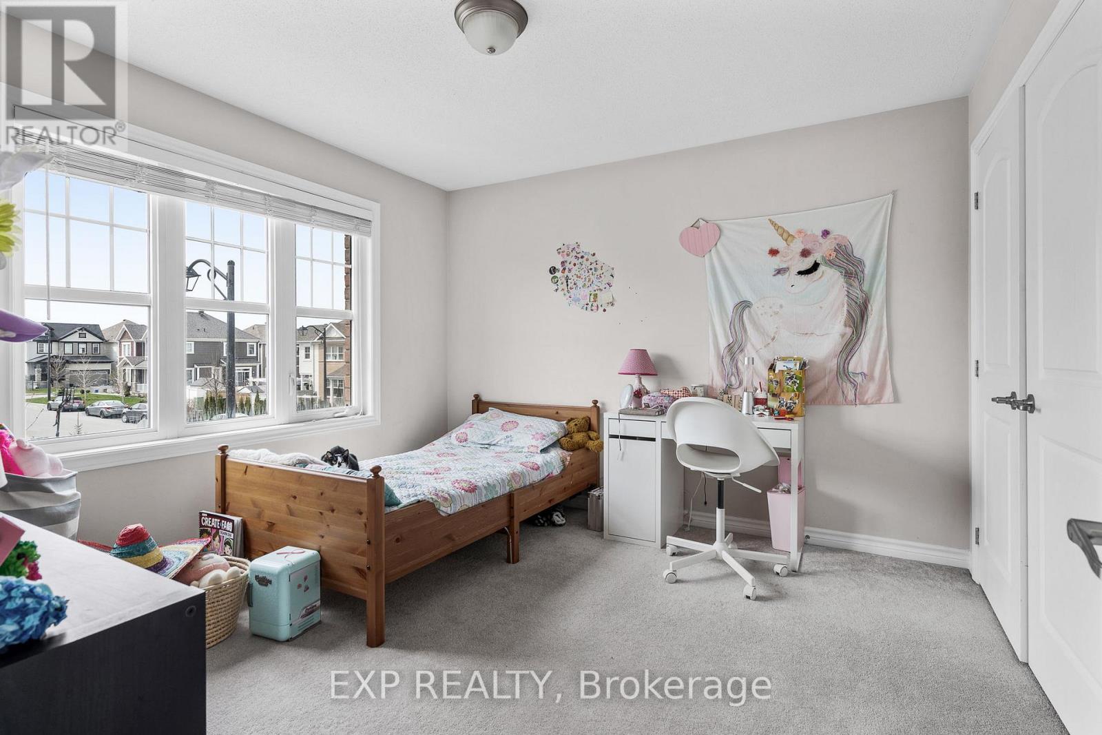 Photo 18 of 206 Ponderosa Street, Ottawa ON