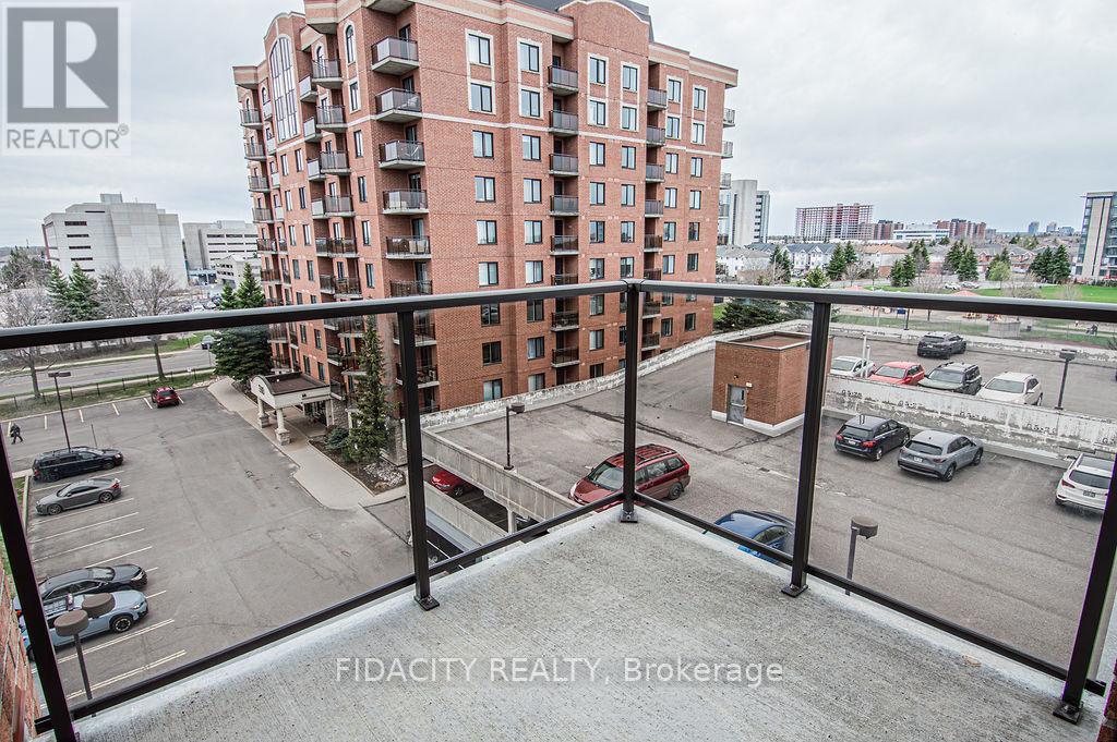 Photo 7 of 601 314 Central Park Drive, Ottawa ON