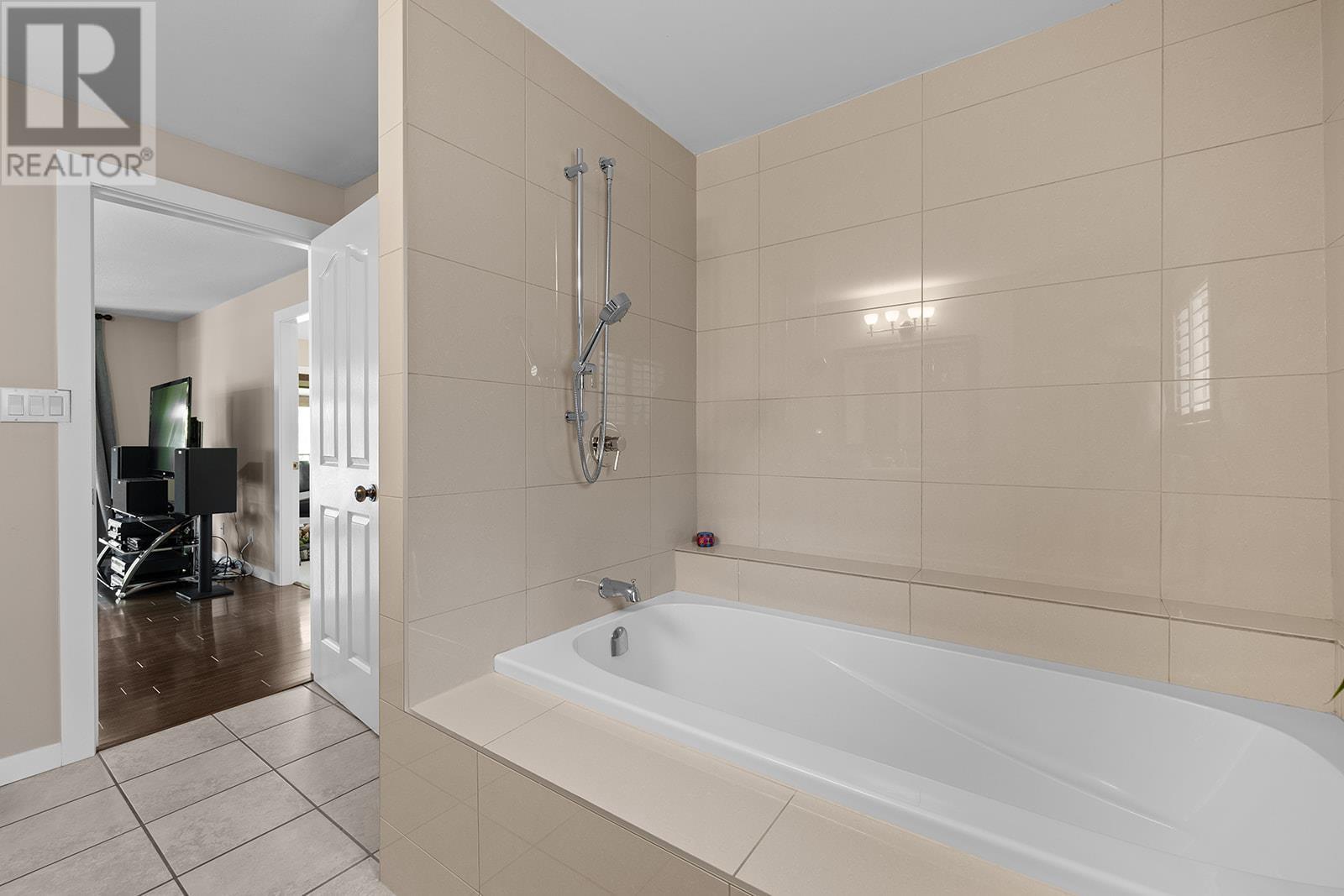 4190 McClain Road, Kelowna