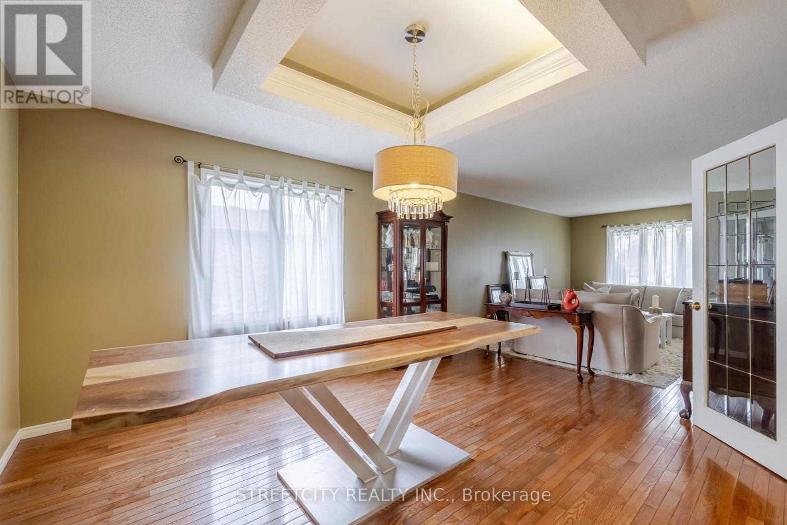 Single Family House for Sale in  ANDREA CRESCENT Central Elgin (Belmont) 