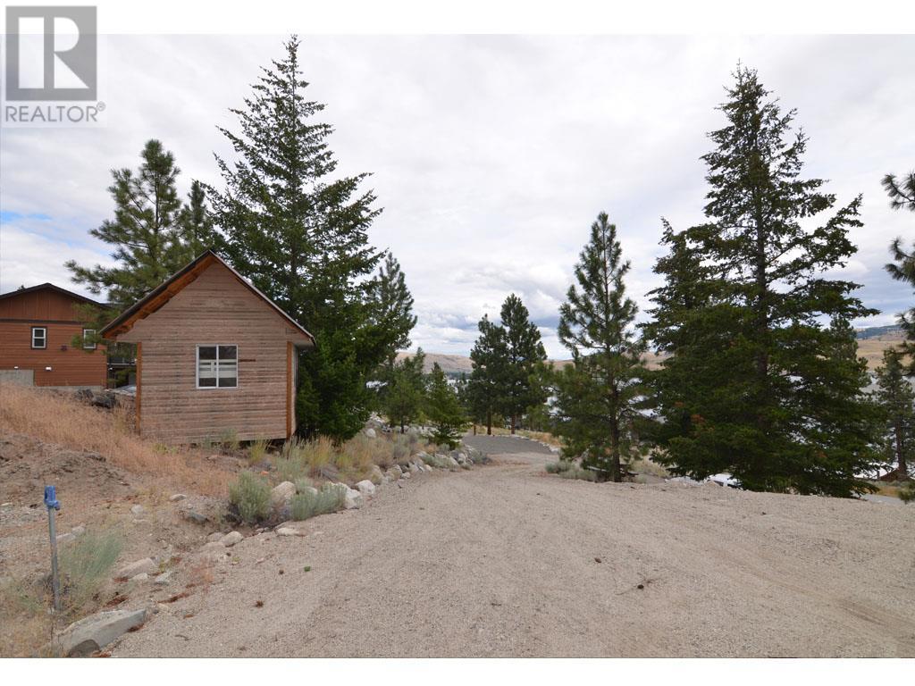 6481 Monck Park Road, Merritt