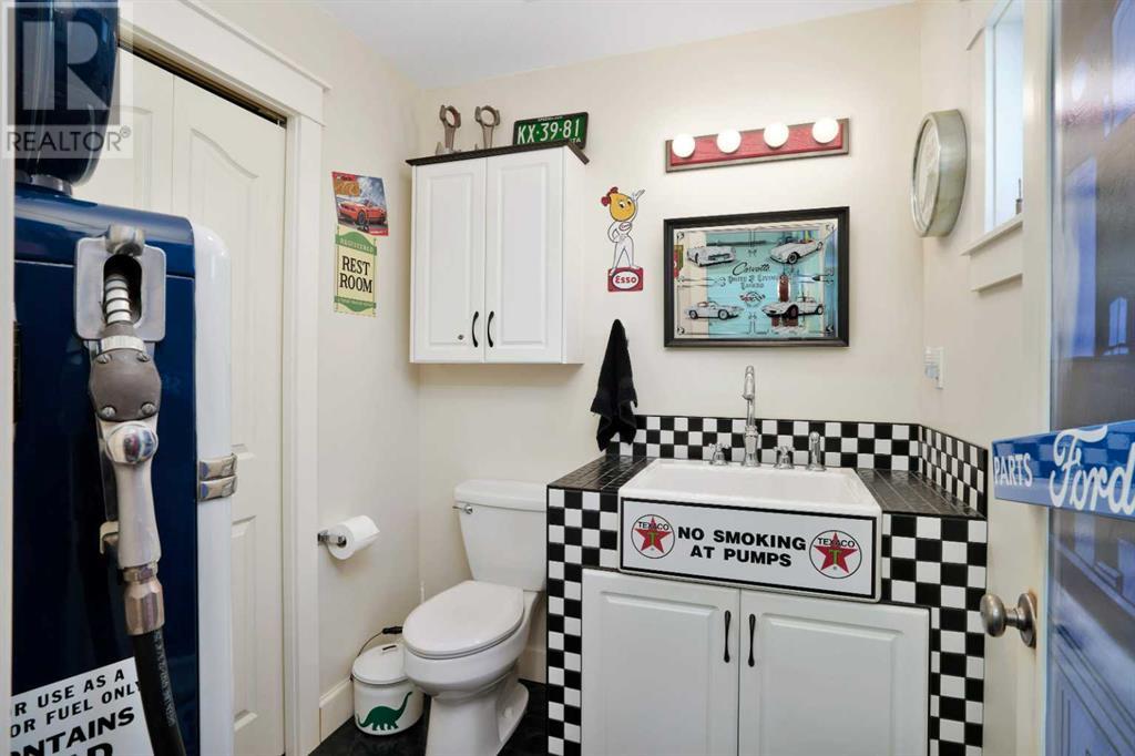 3403 Lakeshore Drive, Sylvan Lake