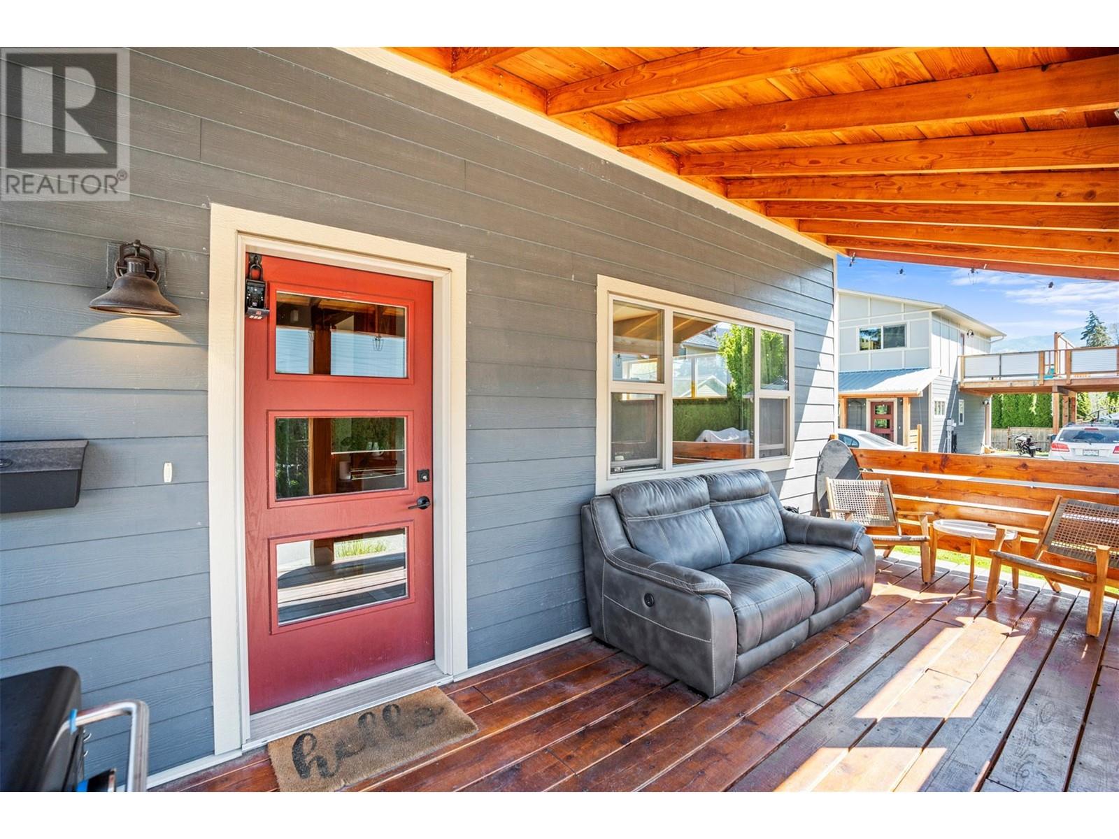 2650 Pleasant Valley Road Unit# 3, Armstrong