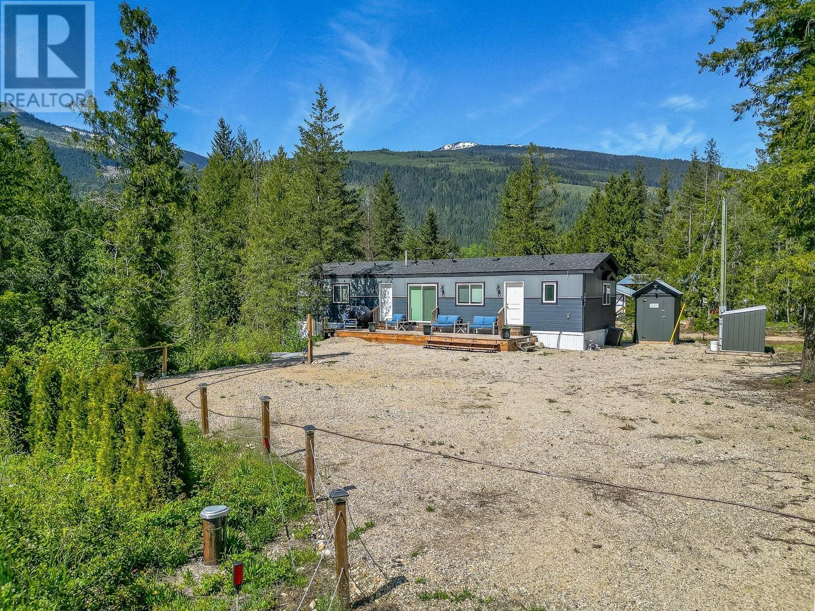  3997 Malakwa Road, Malakwa