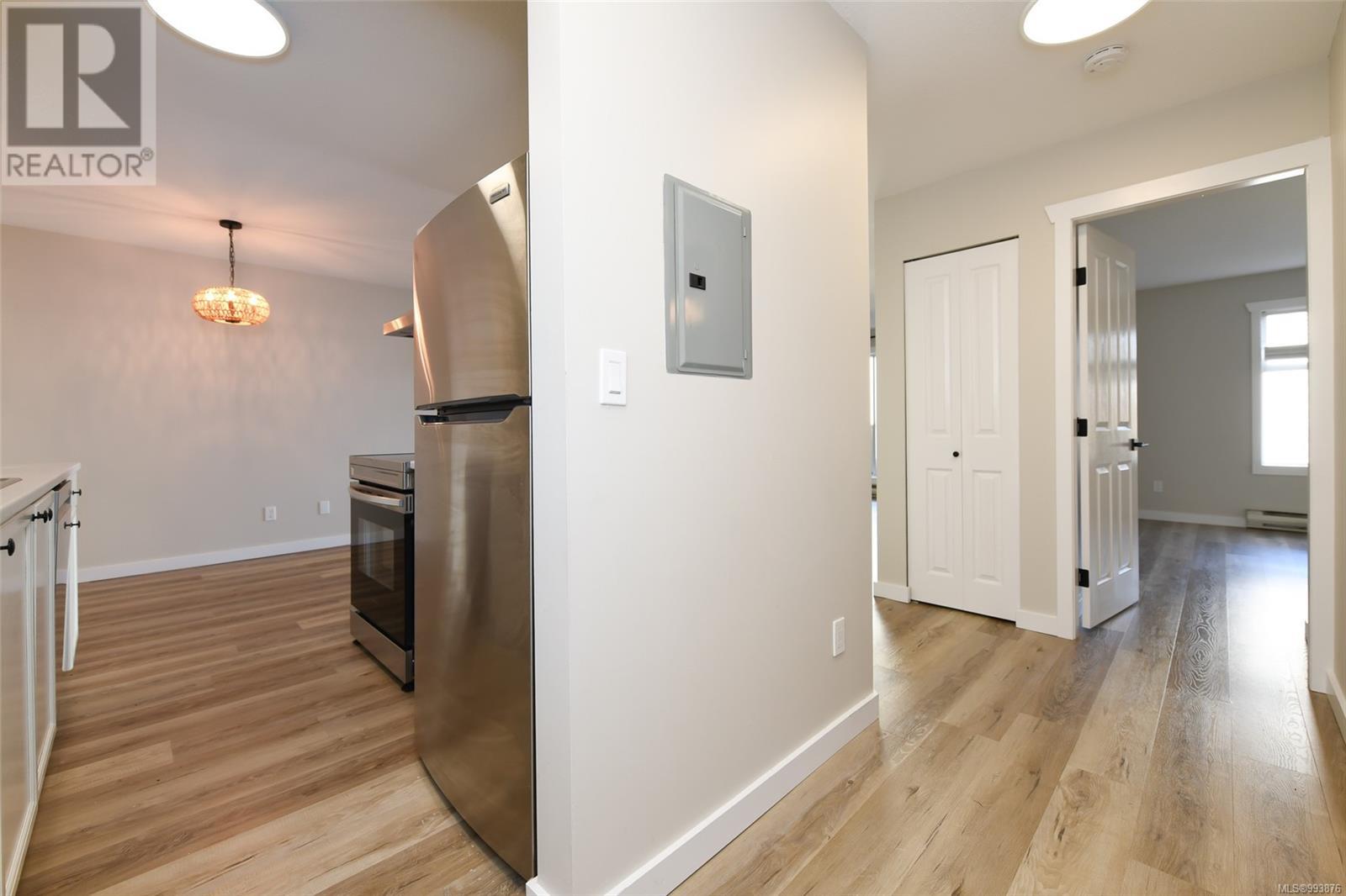 310 1045 Cumberland Rd, Courtenay real estate listing 993876