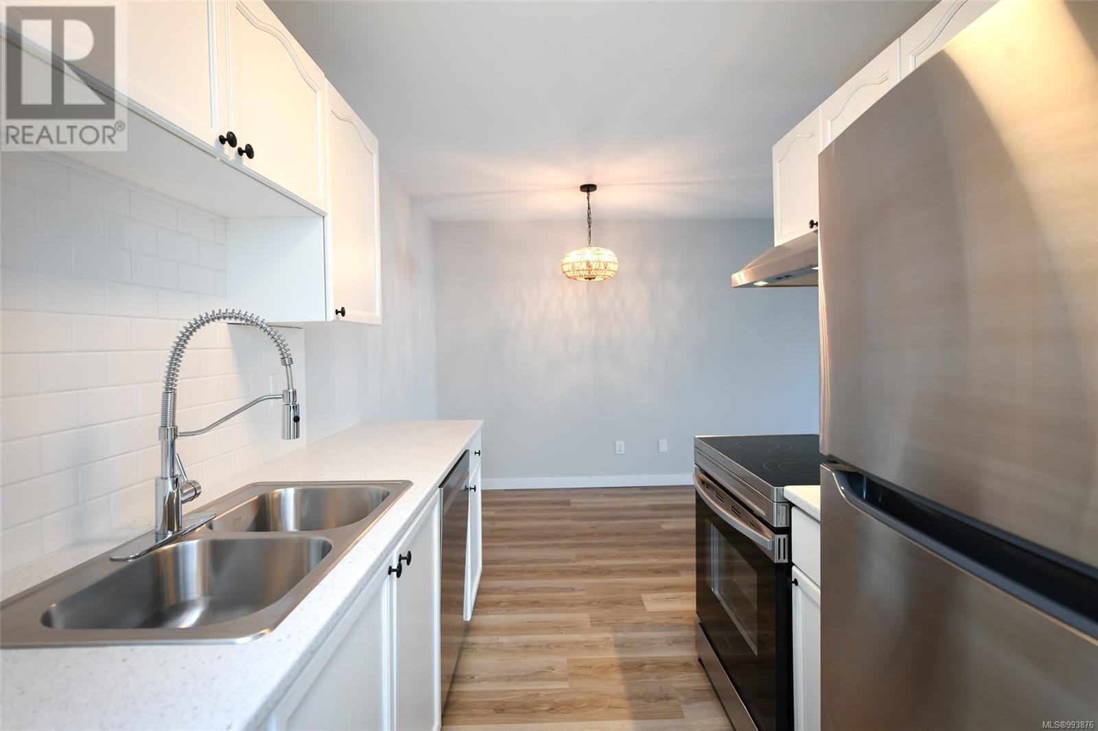 310 1045 Cumberland Rd, Courtenay real estate listing 993876