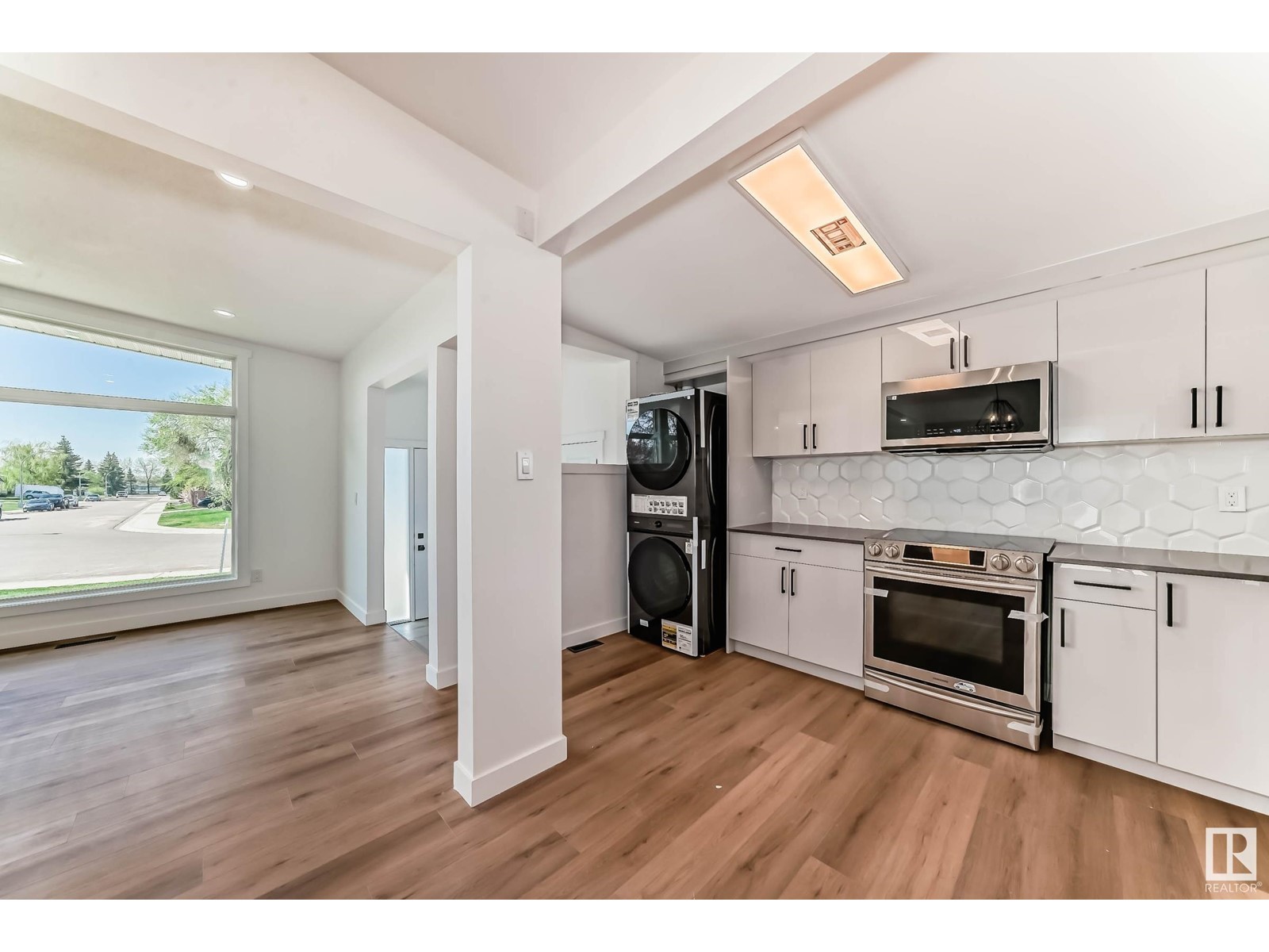 7220 152a Ave NW, Edmonton