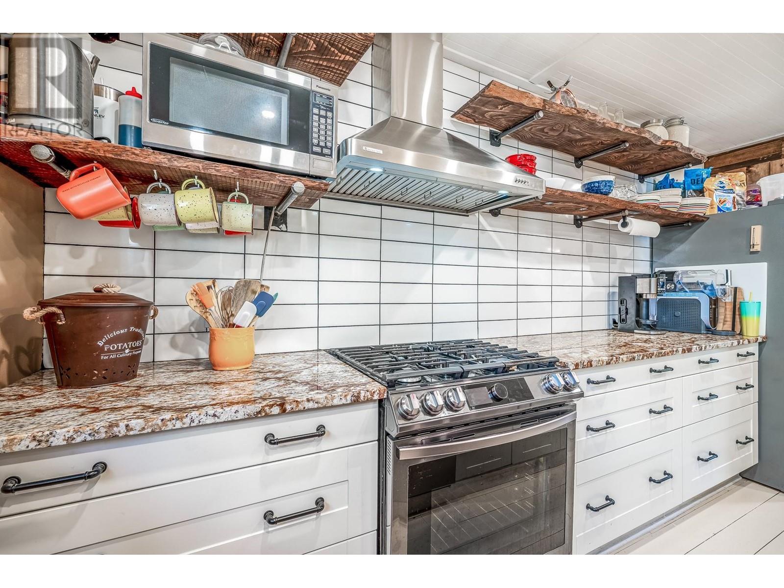  3120 Woodsdale Road, Lake Country