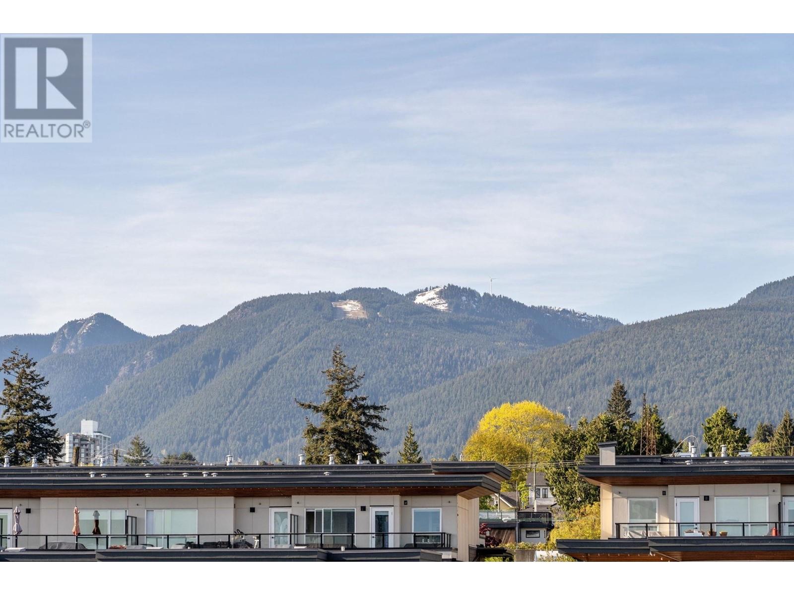 425 525 E 2ND STREET, North Vancouver